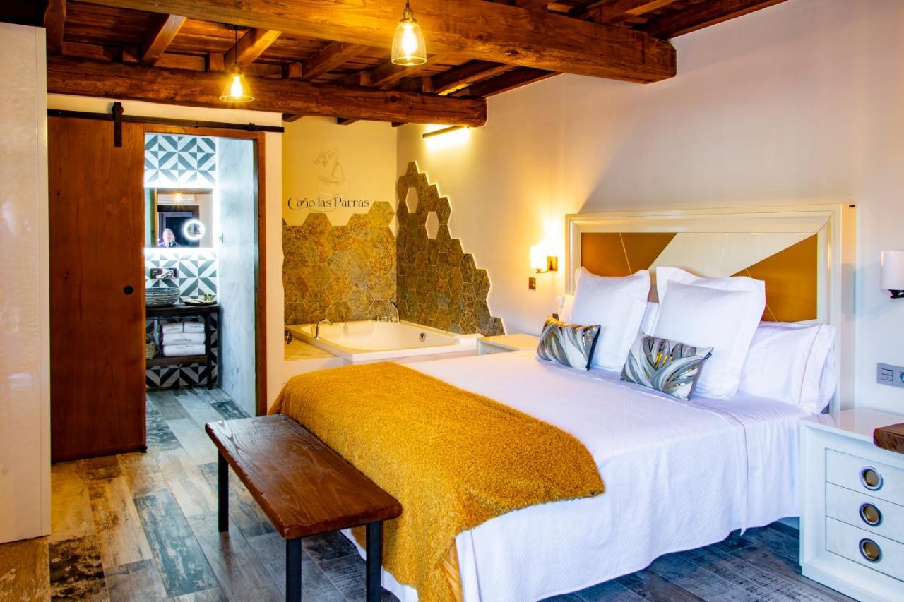 Apartamentos Cano Las Parras Hervás エクステリア 写真